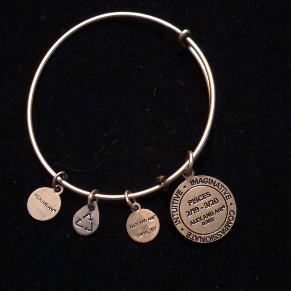 NWT Pisces charm gold tone ALEX and ANI bracelet - Picture 4 of 9